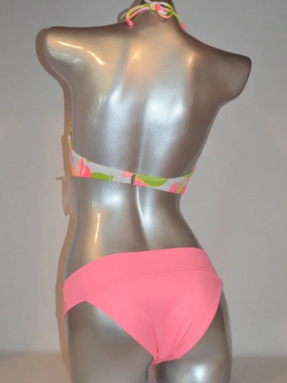 Brand New Victoria's Secret Bikini Set 34B Top/ Small Bottom
